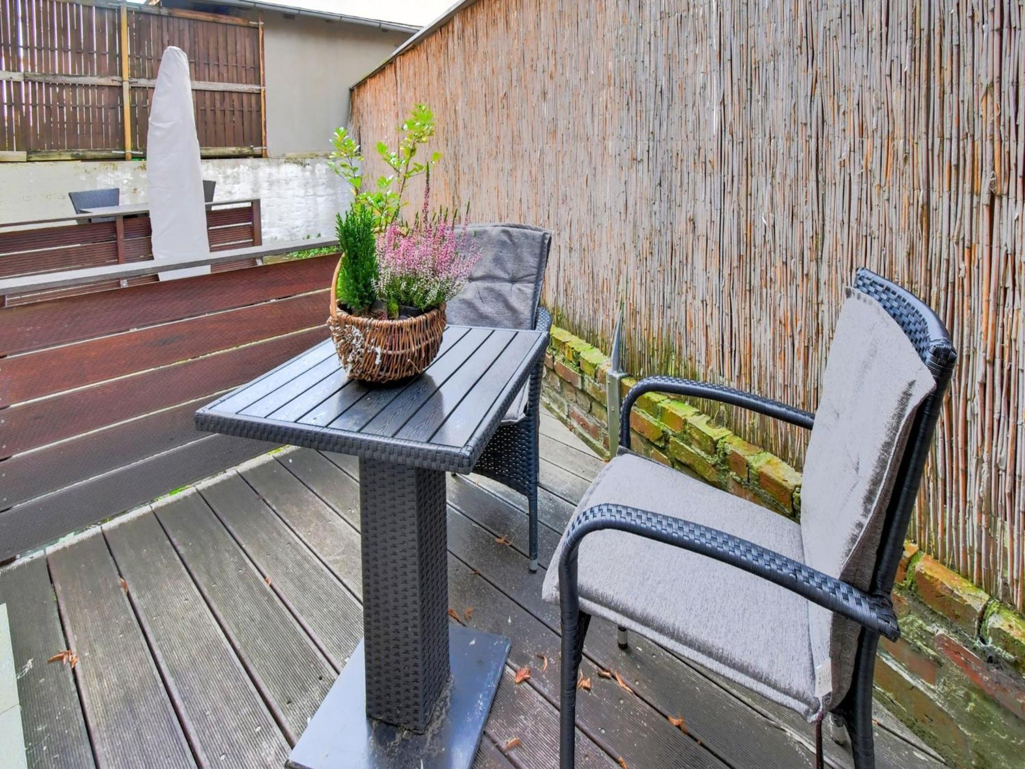 Modern Apartment In Wismar With Private Terrace ภายนอก รูปภาพ
