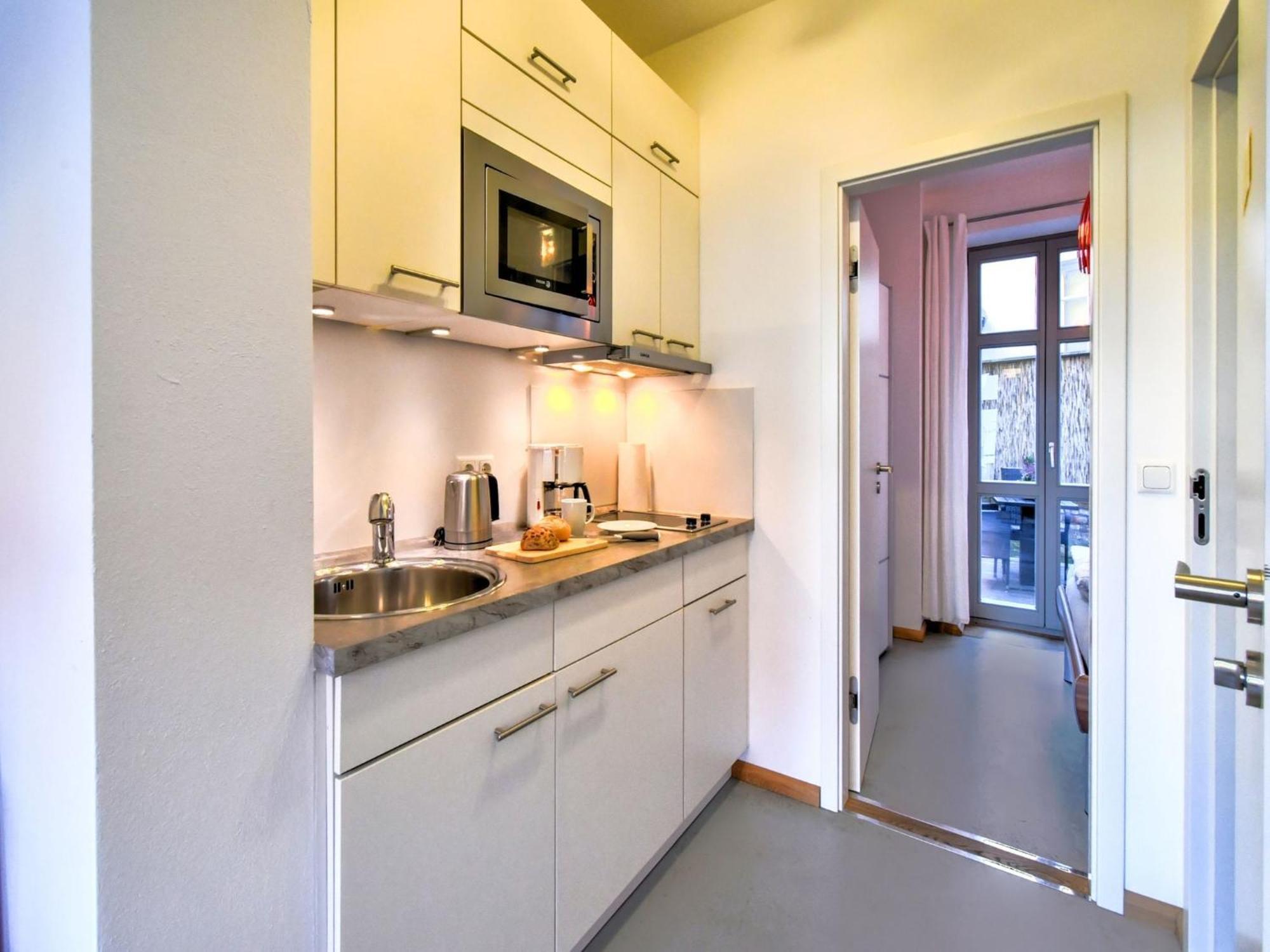 Modern Apartment In Wismar With Private Terrace ภายนอก รูปภาพ