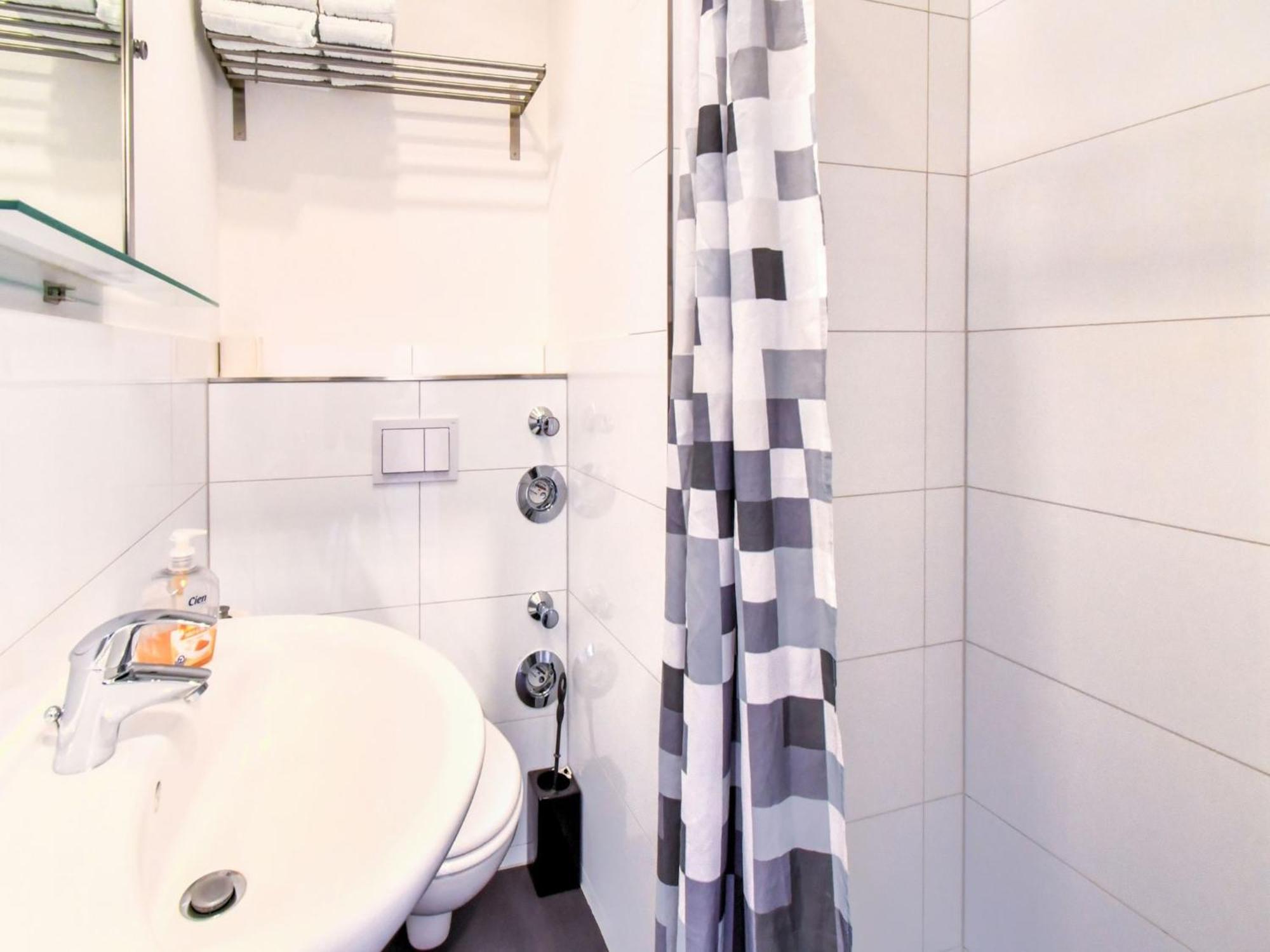 Modern Apartment In Wismar With Private Terrace ภายนอก รูปภาพ
