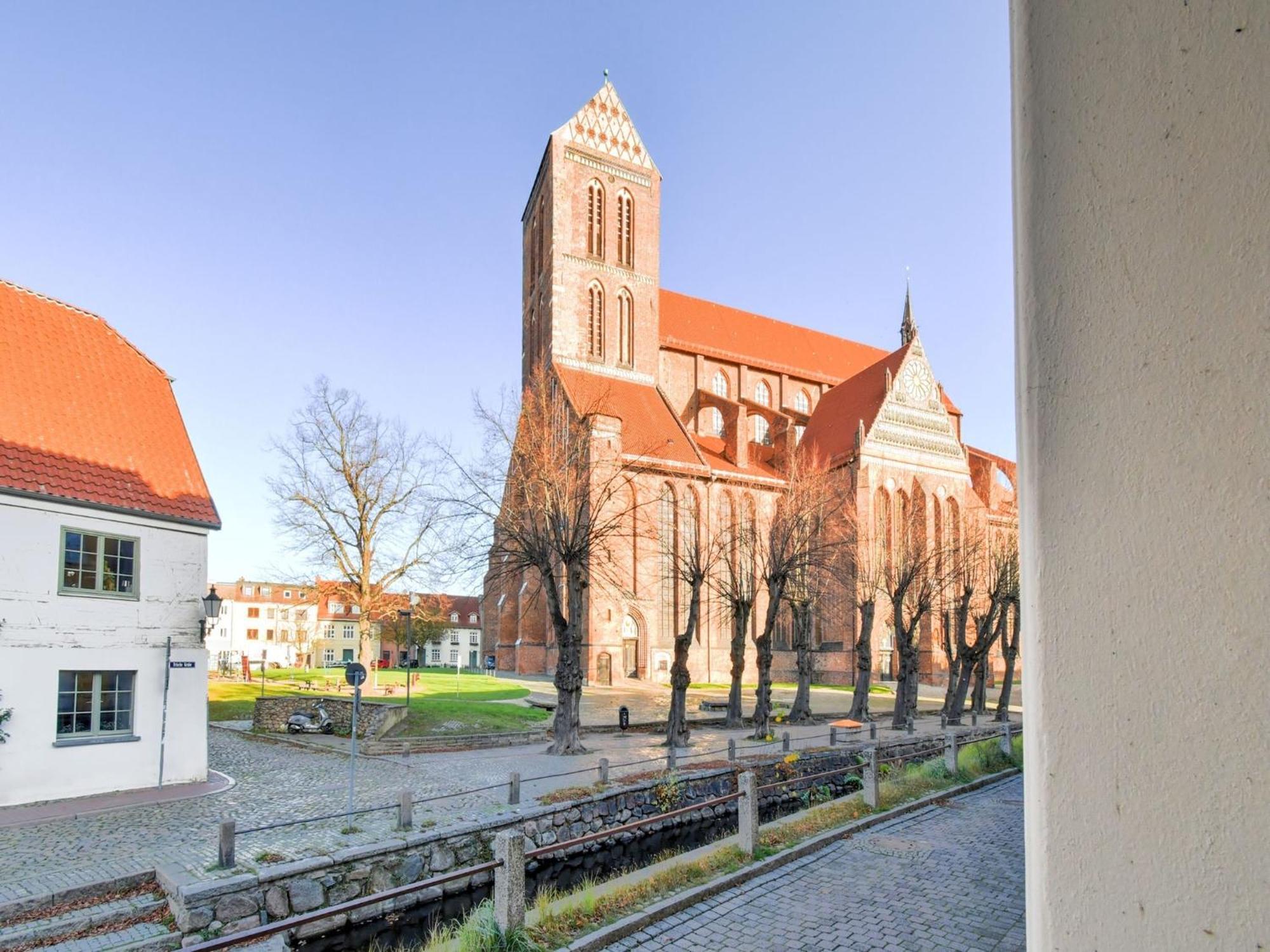 Modern Apartment In Wismar With Private Terrace ภายนอก รูปภาพ