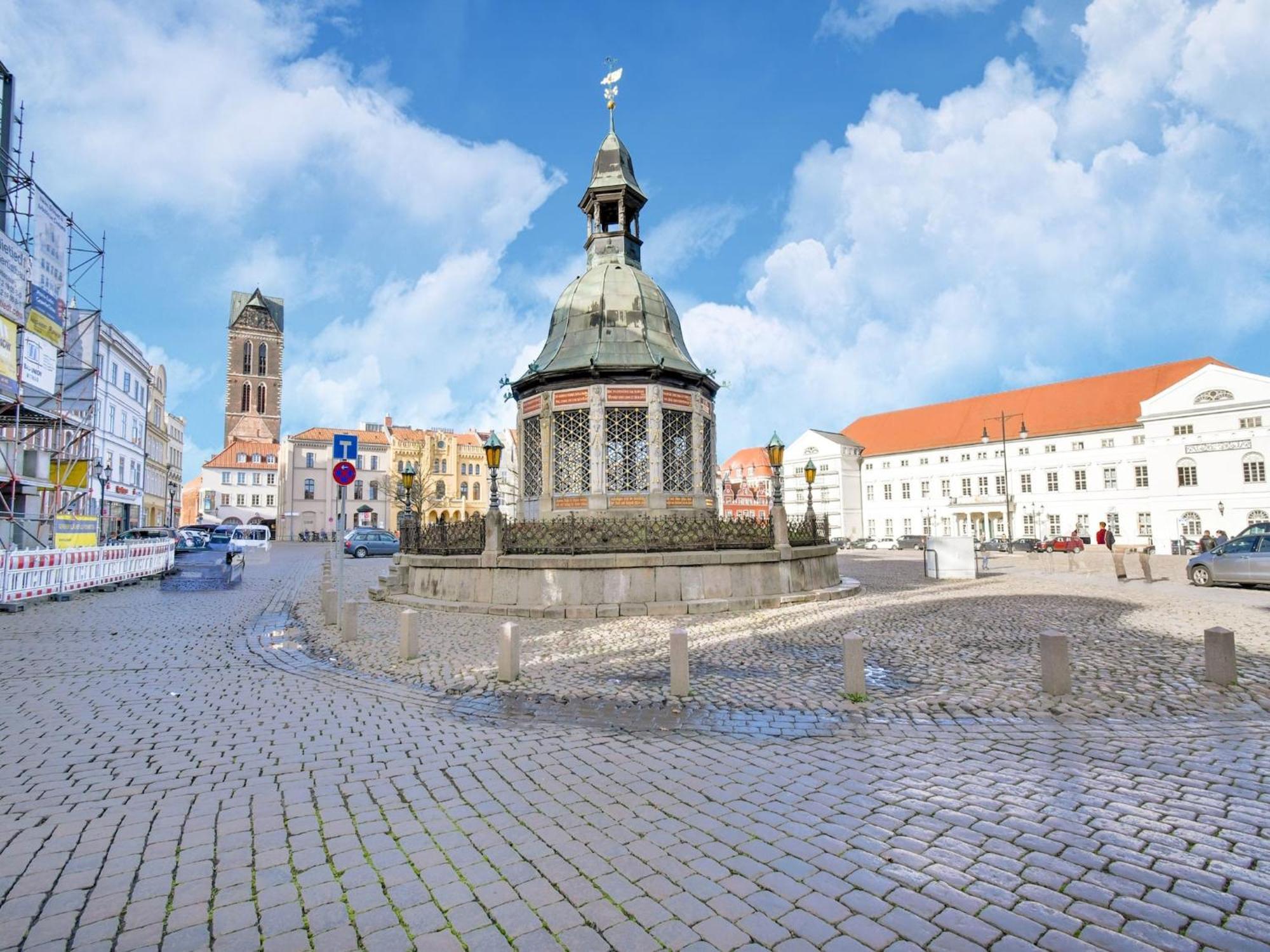 Modern Apartment In Wismar With Private Terrace ภายนอก รูปภาพ